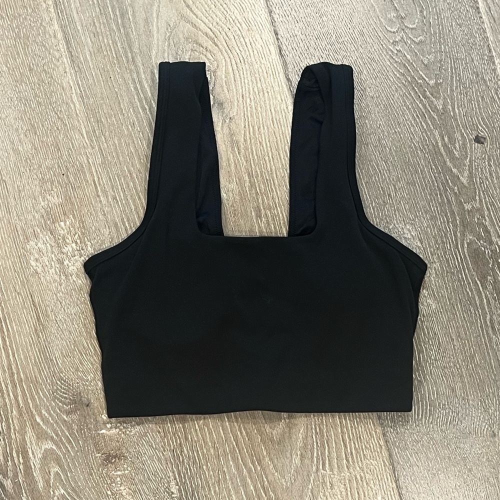 Varley Ribbed Delta Bra